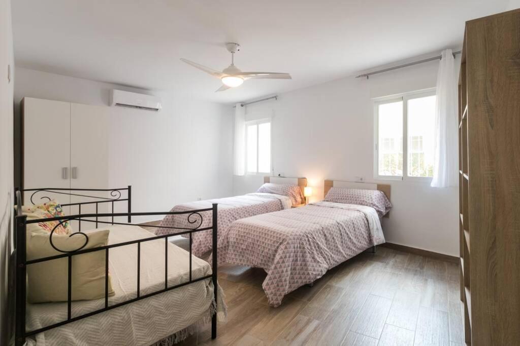 Espacioso Y Centrico Piso Con Zona Chill-Out Apartment Alicante Ngoại thất bức ảnh