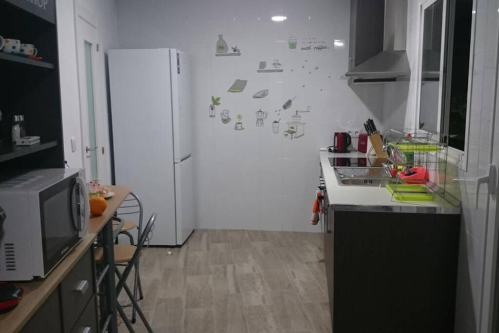 Espacioso Y Centrico Piso Con Zona Chill-Out Apartment Alicante Ngoại thất bức ảnh