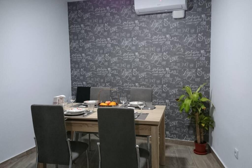 Espacioso Y Centrico Piso Con Zona Chill-Out Apartment Alicante Ngoại thất bức ảnh