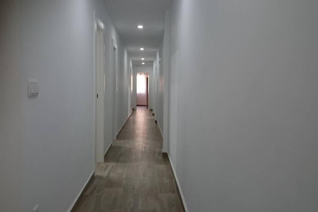 Espacioso Y Centrico Piso Con Zona Chill-Out Apartment Alicante Ngoại thất bức ảnh